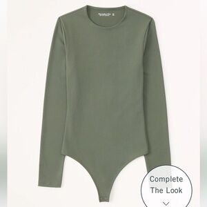 EUC Abercrombie & Fitch SoftAF Ribbed Long Sleeve Bodysuit Size XL